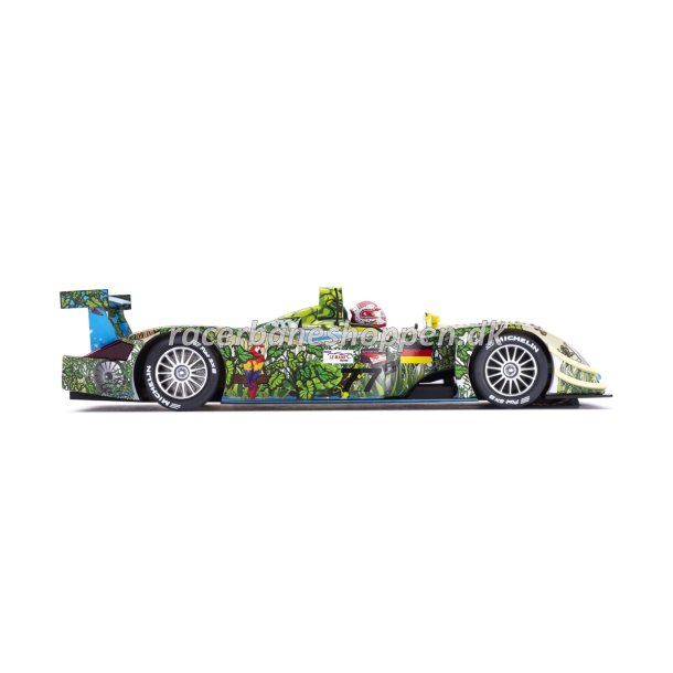 AUDI R8 LMP 2000 - 1st Race of a Thousand Years / #77 - R.Capello, A. McNish