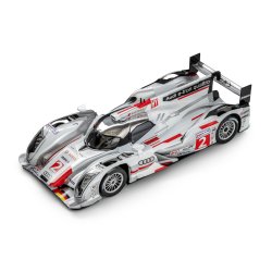 AUDI R18 ULTRA n.2 2nd Le Mans 2012 - 4WD version
