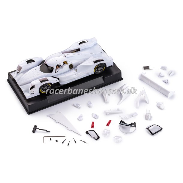 Oreca 07 White Kit with prepainted and preassembled parts