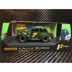 Legends Racer, '37 Chevy Sedan, Green #7