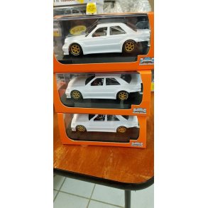 Mercedes 190e - white kit